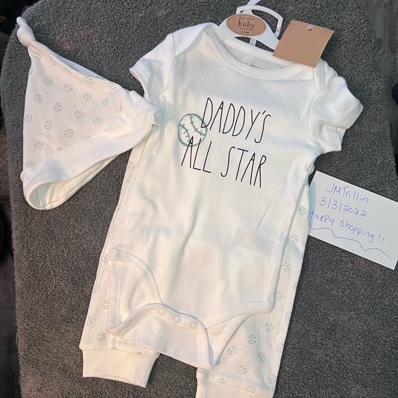 Rae Dunn Other - Rae Dunn “Daddy’s all star” 6-9 month onesie NWT BRAND NEW